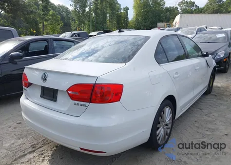 2013 Volkswagen Jetta 2.5L Sel из США, поврежденный, VIN 3VWLP7AJ4DM374264
